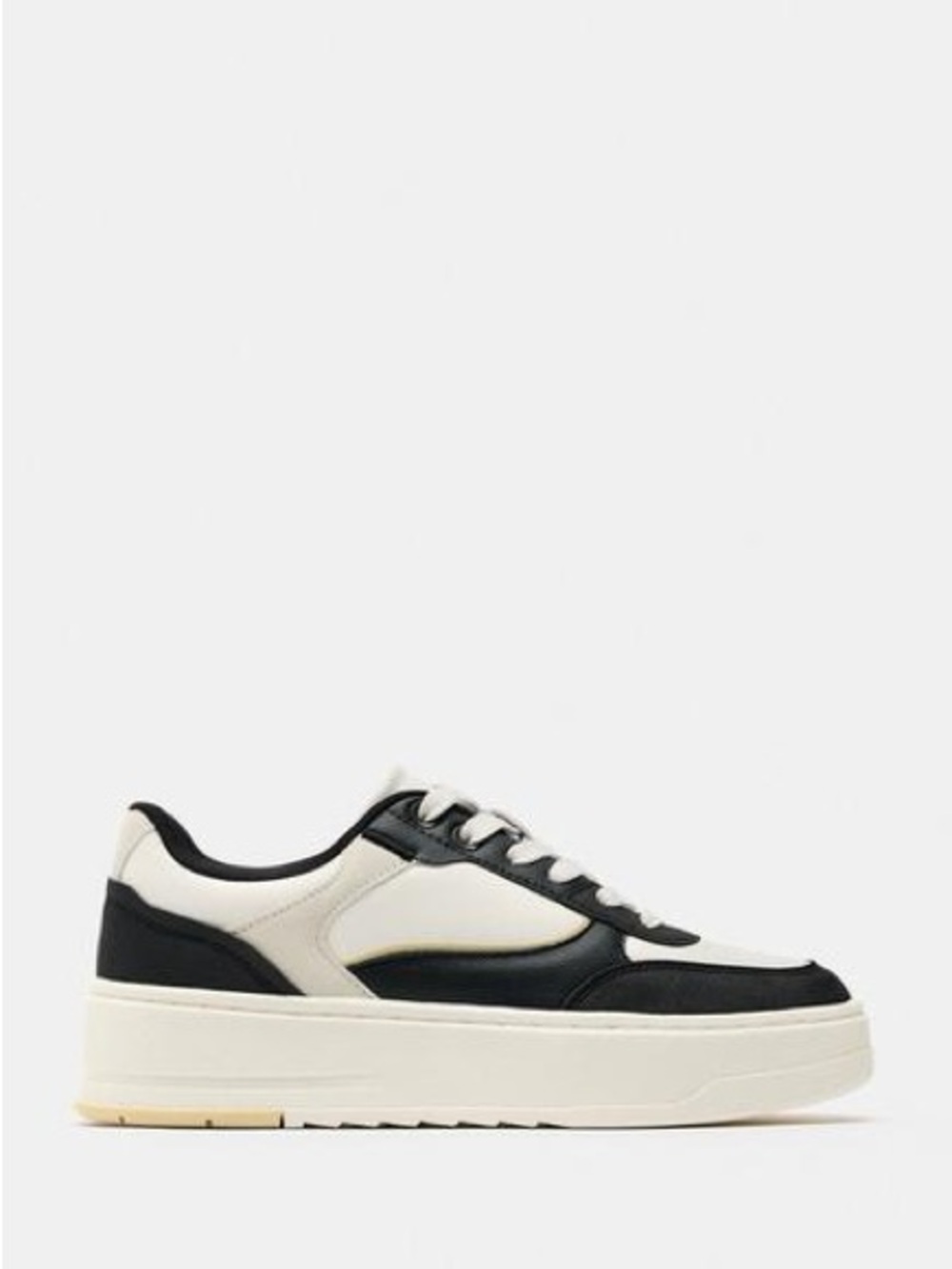 Classic Low-Top Platform Sneaker - Black & Cream